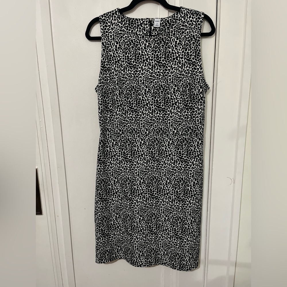 NWOT OLD NAVY SZ M Dress
